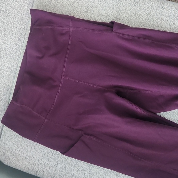 Fabletics leggings - Picture 2 of 5